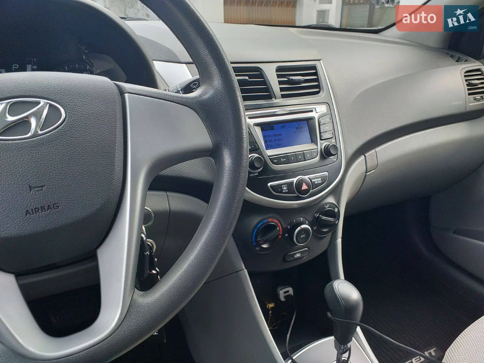 2014 Hyundai Accent - мініатюра 4