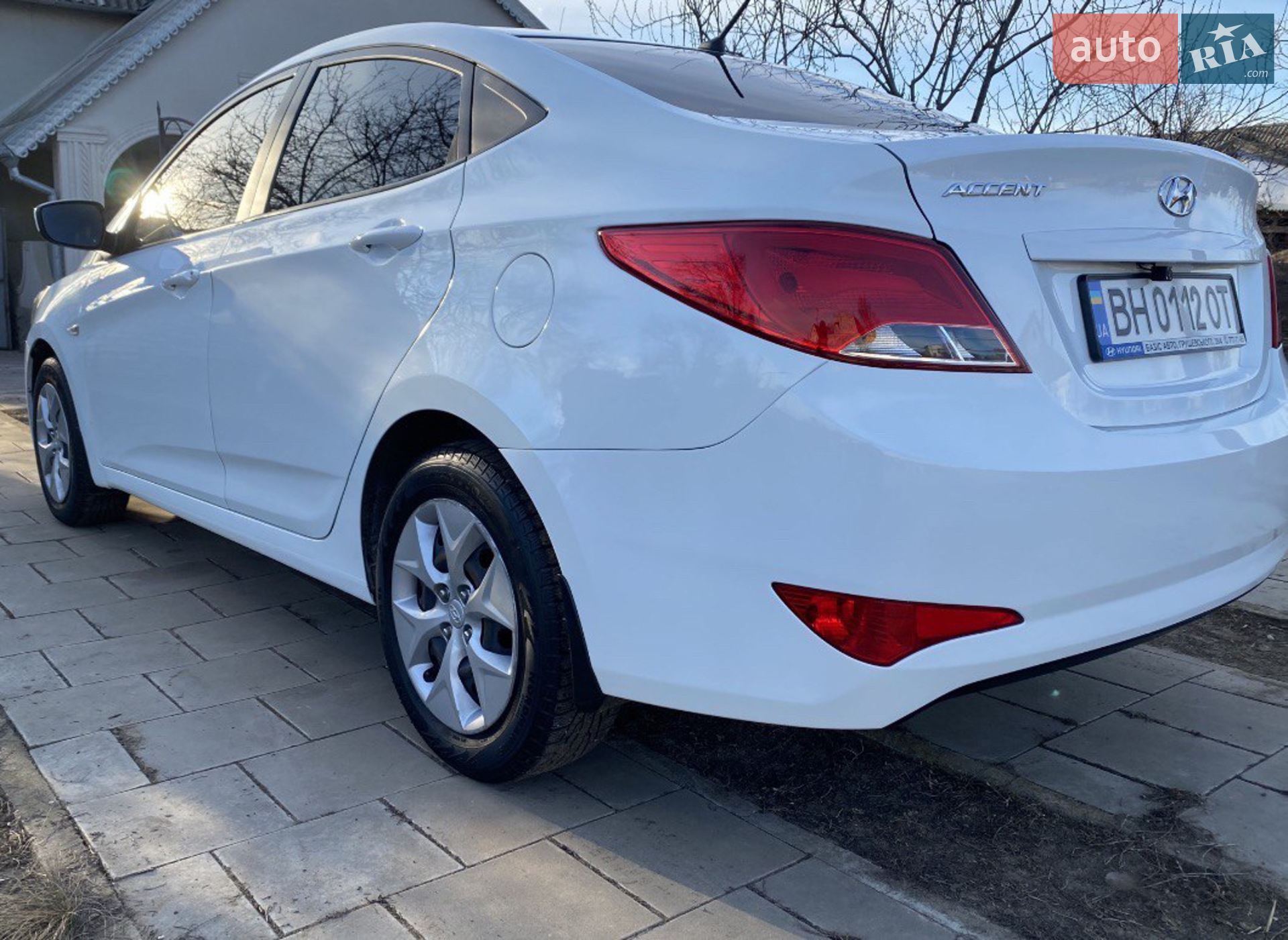 2016 Hyundai Accent - мініатюра 2