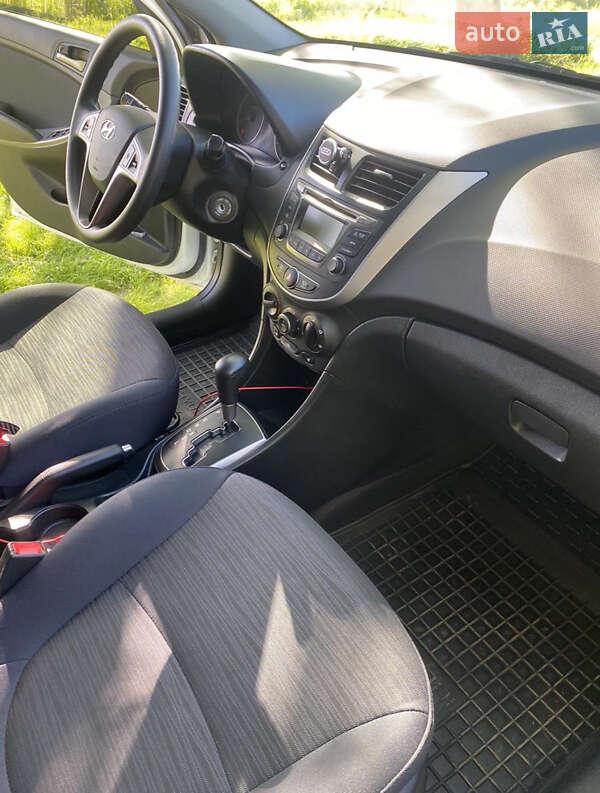 Седан Hyundai Accent 2016 в Одесі