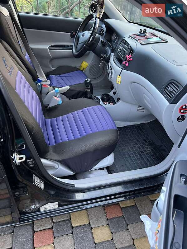 Седан Hyundai Accent 2008 в Иршаве