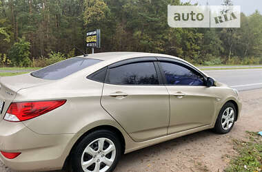 Седан Hyundai Accent 2012 в Житомире