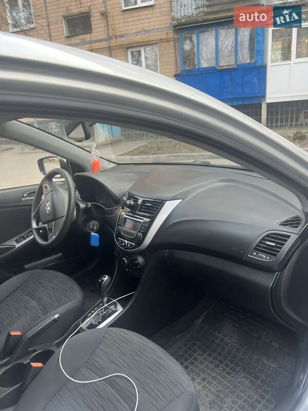 Седан Hyundai Accent 2016 в Кропивницком