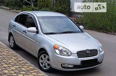 Hyundai Accent 2009