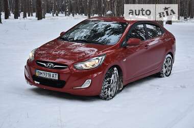 Седан Hyundai Accent 2012 в Лебедине