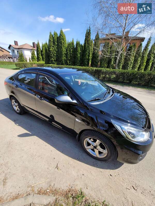 Хетчбек Hyundai Accent 2011 в Києві фото 9 Хетчбек Hyundai Accent 2011 в Києві