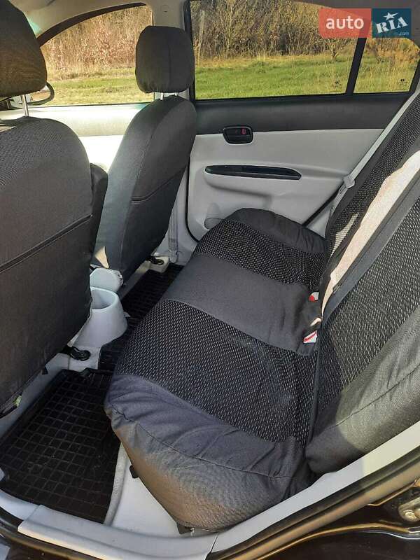 Седан Hyundai Accent 2008 в Сумах