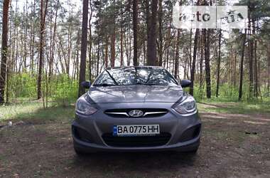 Седан Hyundai Accent 2014 в Александрие