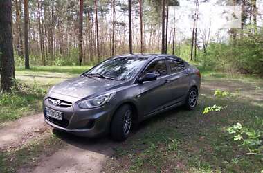 Седан Hyundai Accent 2014 в Александрие