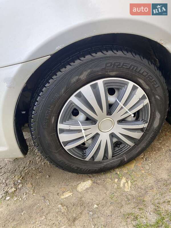 Седан Hyundai Accent 2006 в Дрогобыче