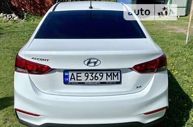 Седан Hyundai Accent 2017 в Верхнеднепровске