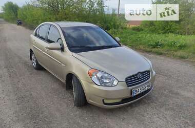 Седан Hyundai Accent 2006 в Первомайске