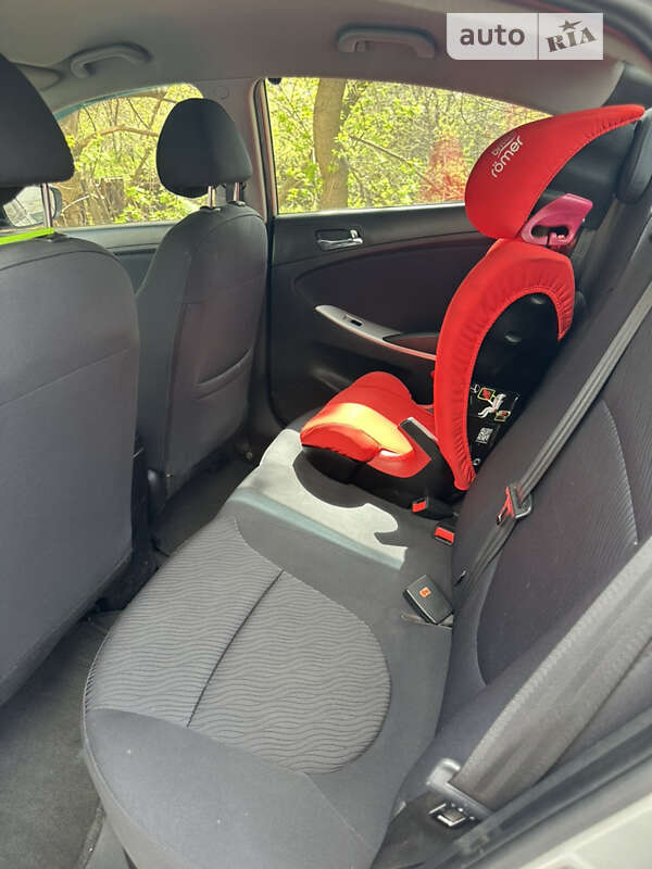 Седан Hyundai Accent 2012 в Харькове