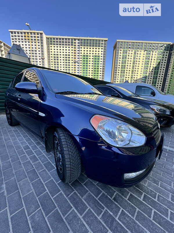 Седан Hyundai Accent 2008 в Киеве