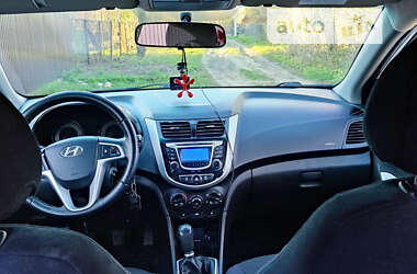 Седан Hyundai Accent 2013 в Полтаві