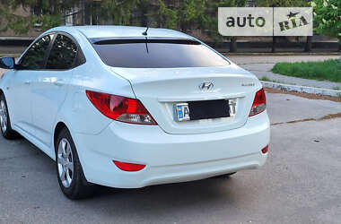Седан Hyundai Accent 2011 в Желтых Водах