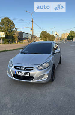 Седан Hyundai Accent 2011 в Харкові