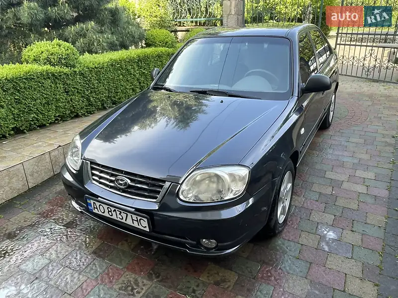 Hyundai Accent 2005