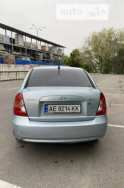 Седан Hyundai Accent 2008 в Днепре