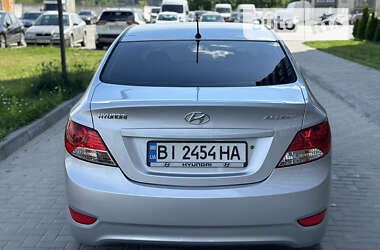 Седан Hyundai Accent 2012 в Житомире