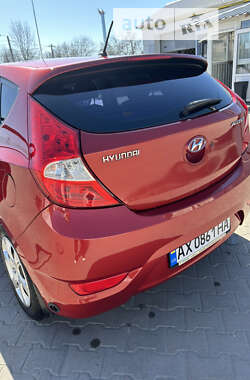 Хэтчбек Hyundai Accent 2012 в Киеве