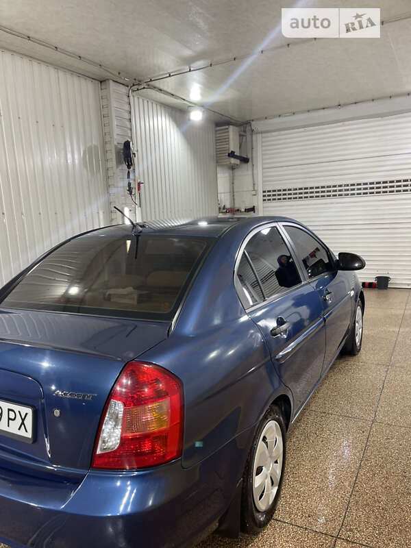 Седан Hyundai Accent 2008 в Одесі