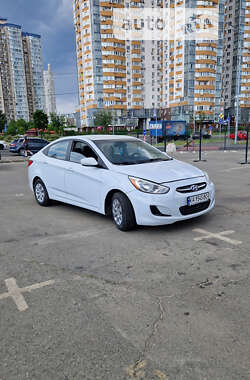 Седан Hyundai Accent 2017 в Киеве