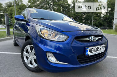 Седан Hyundai Accent 2011 в Виннице