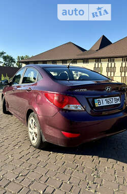 Седан Hyundai Accent 2012 в Кременчуге
