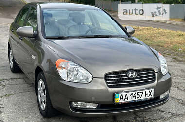 Седан Hyundai Accent 2008 в Ржищеві