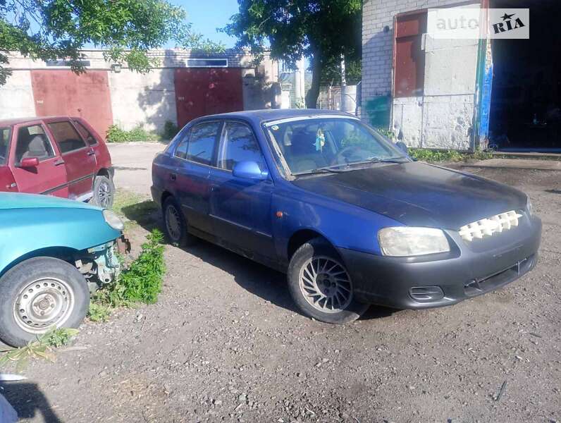 Седан Hyundai Accent 2003 в Запоріжжі