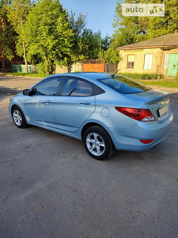 Hyundai Accent