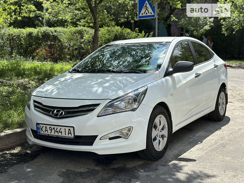 Седан Hyundai Accent 2016 в Киеве