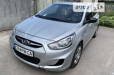 Седан Hyundai Accent 2012 в Чернігові