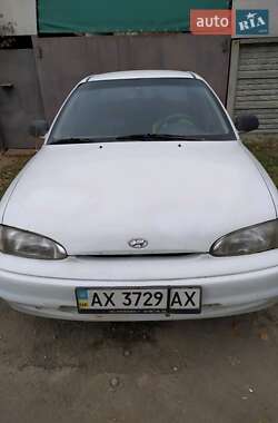 Седан Hyundai Accent 1997 в Харькове