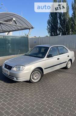 Седан Hyundai Accent 2005 в Киеве