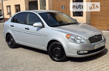 Седан Hyundai Accent 2006 в Ужгороді