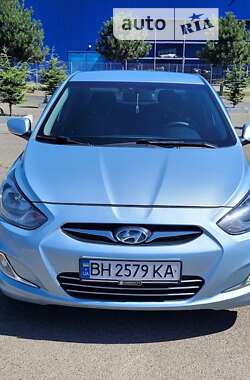 Седан Hyundai Accent 2011 в Києві