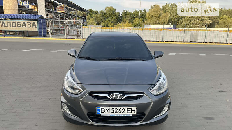 Седан Hyundai Accent 2013 в Сумах