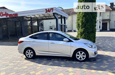 Седан Hyundai Accent 2014 в Львове