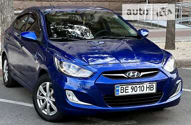 Седан Hyundai Accent 2013 в Миколаєві