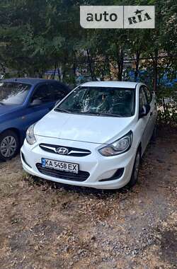 Седан Hyundai Accent 2013 в Киеве