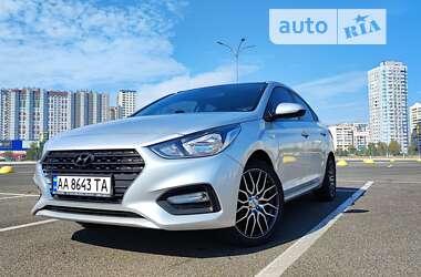 Седан Hyundai Accent 2017 в Киеве