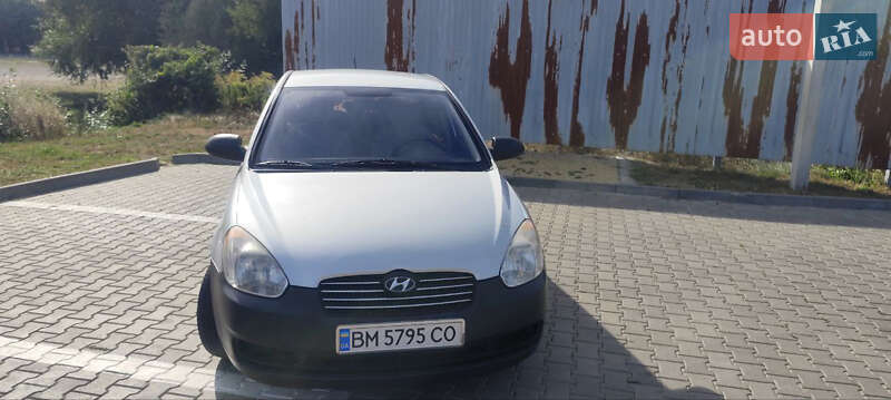 Седан Hyundai Accent 2008 в Черновцах