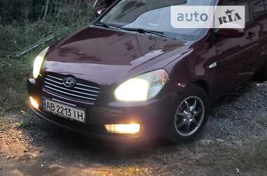 Седан Hyundai Accent 2010 в Виннице