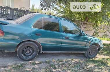 Седан Hyundai Accent 1996 в Кам'янець-Подільському