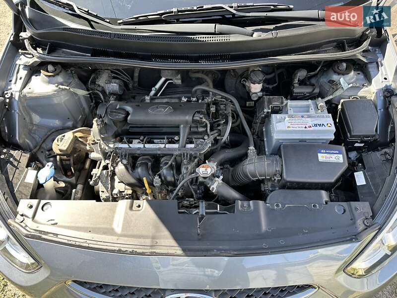 Седан Hyundai Accent 2018 в Решетиловке
