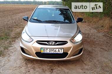 Седан Hyundai Accent 2011 в Кобеляках