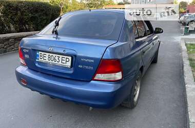 Лифтбек Hyundai Accent 2000 в Николаеве