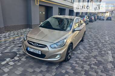 Седан Hyundai Accent 2012 в Івано-Франківську