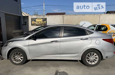 Седан Hyundai Accent 2012 в Києві